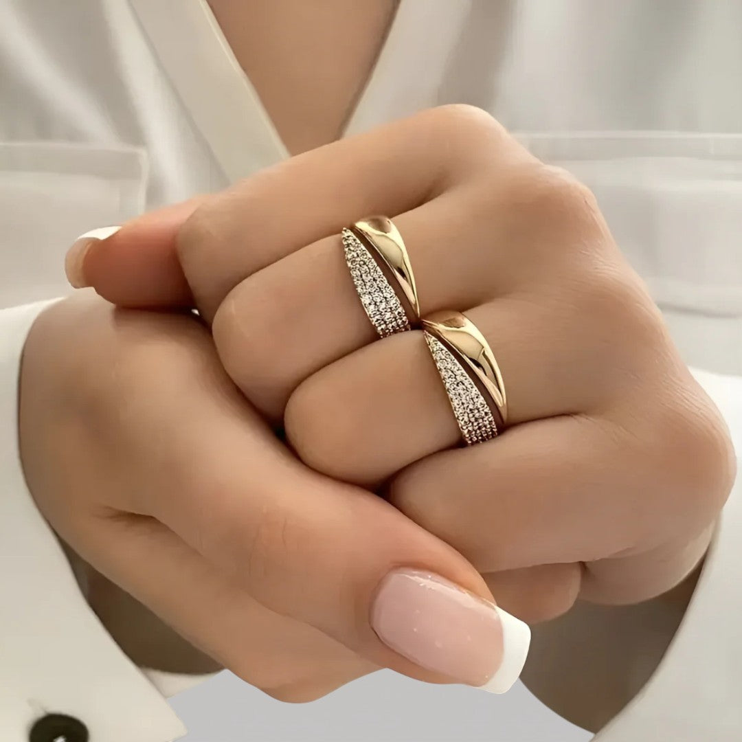 MARIE – ELEGANT PAVÉ RING