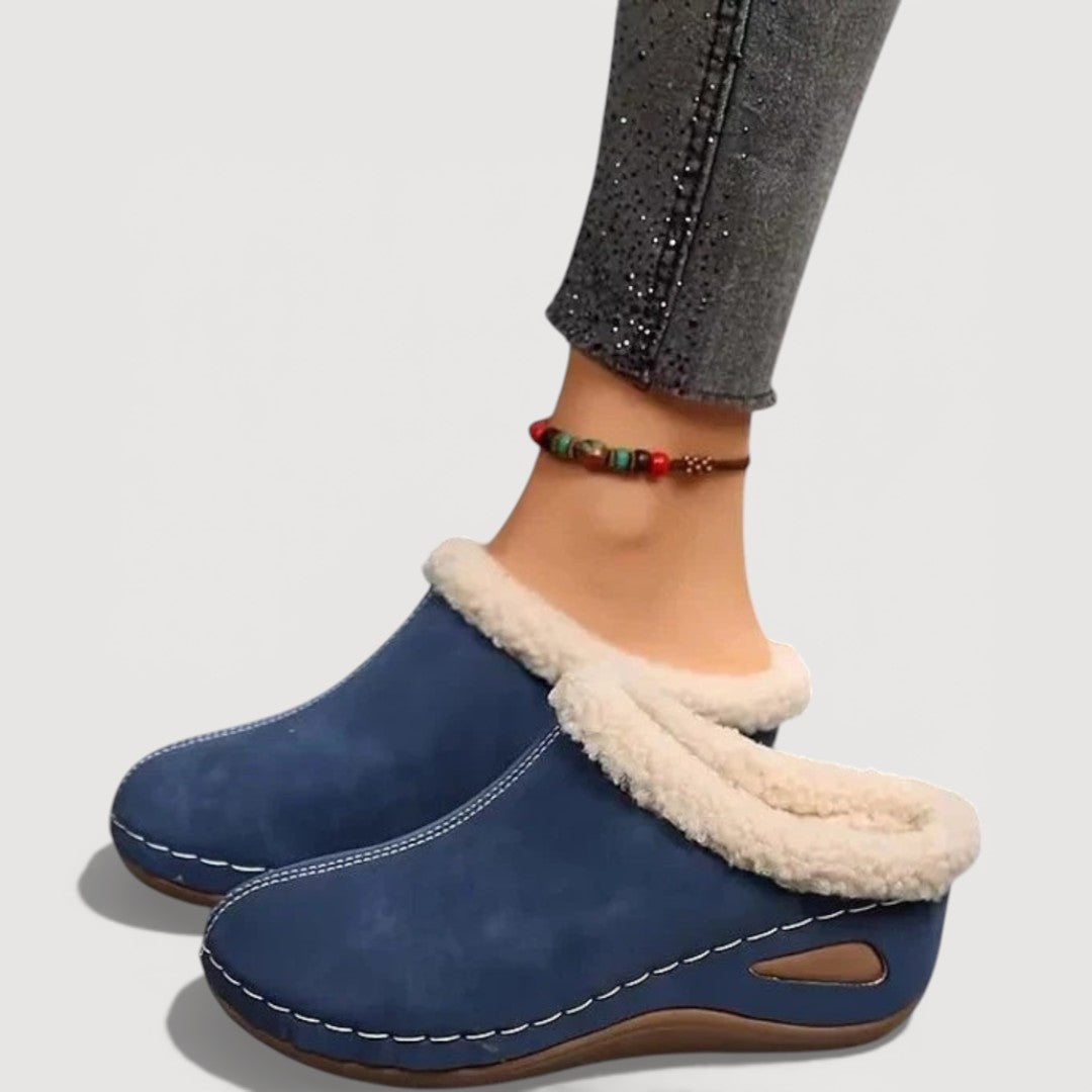NOVI – COMFORT MULE SLIPPER
