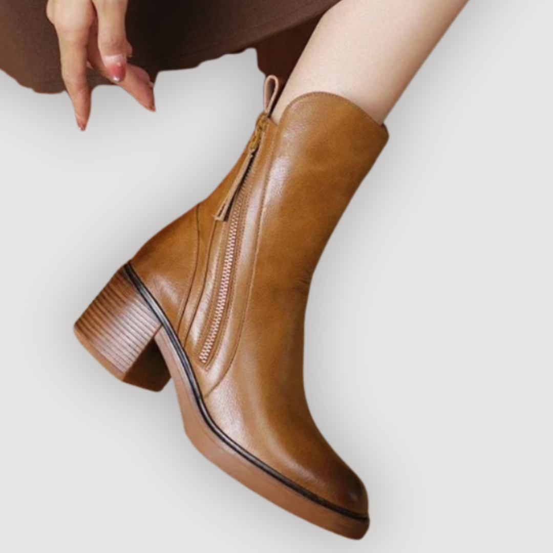 NOA – CHIC ANKLE BOOTS