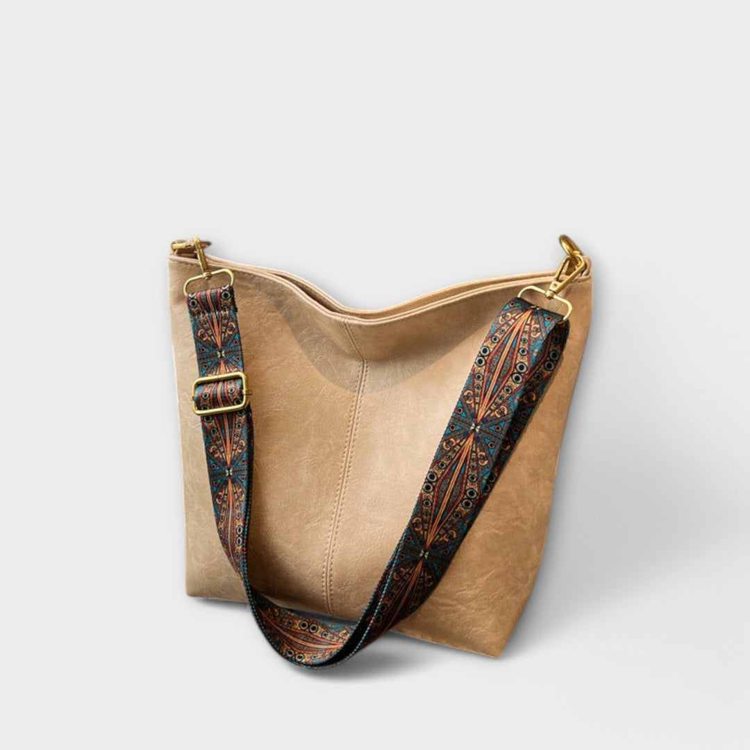 Lora. - Elegantní Vintage Kabelka