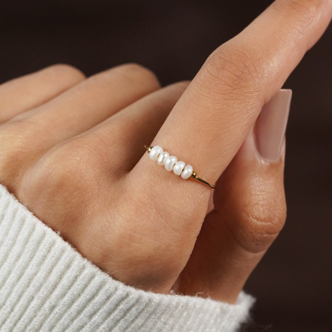 ELISE – PEARL ACCENT RING