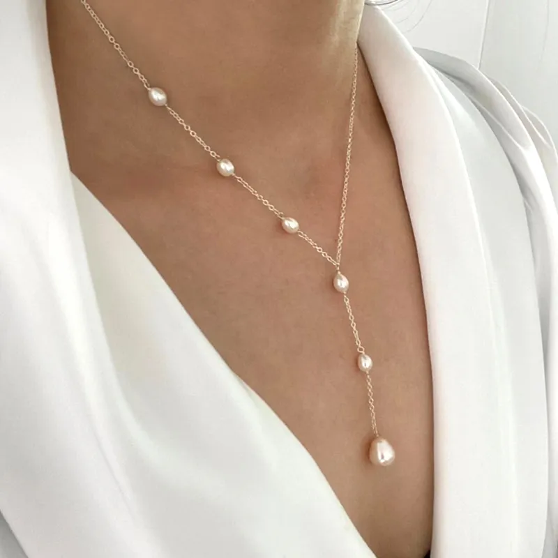 Annika - Vintage náhrdelník s visícími kuličkami